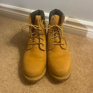 Women’s Timberland Boots Size 8